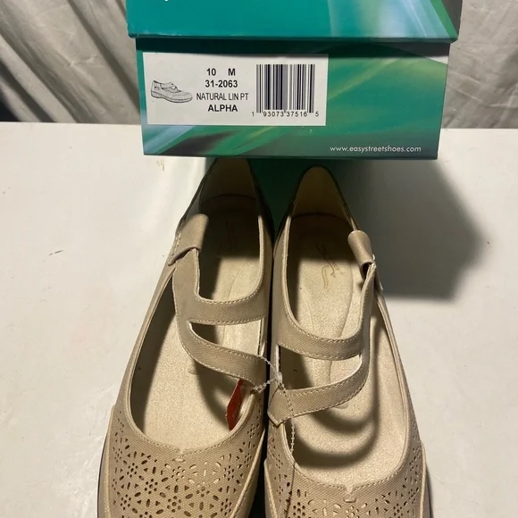 Easy street natural lightweight maryjanes 1/2” wedge heel various sizes NWT - Picture 6 of 6